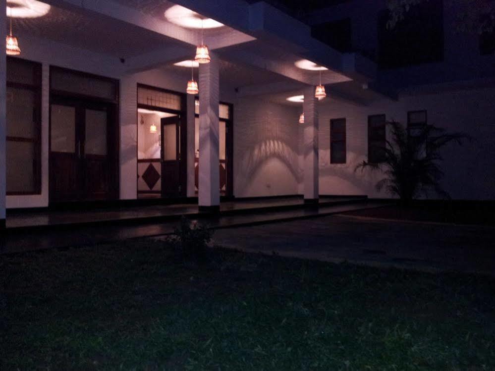 Milano Grand Hotel Dambulla Kültér fotó